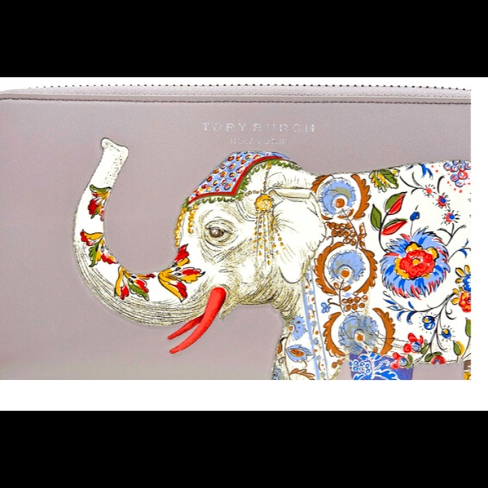 Tori Burch wallet